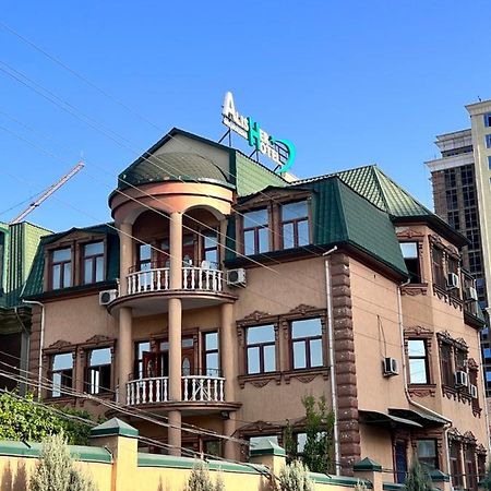 Alisher Hotel Duşanbe Dış mekan fotoğraf