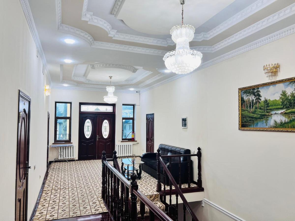 Alisher Hotel Duşanbe Dış mekan fotoğraf